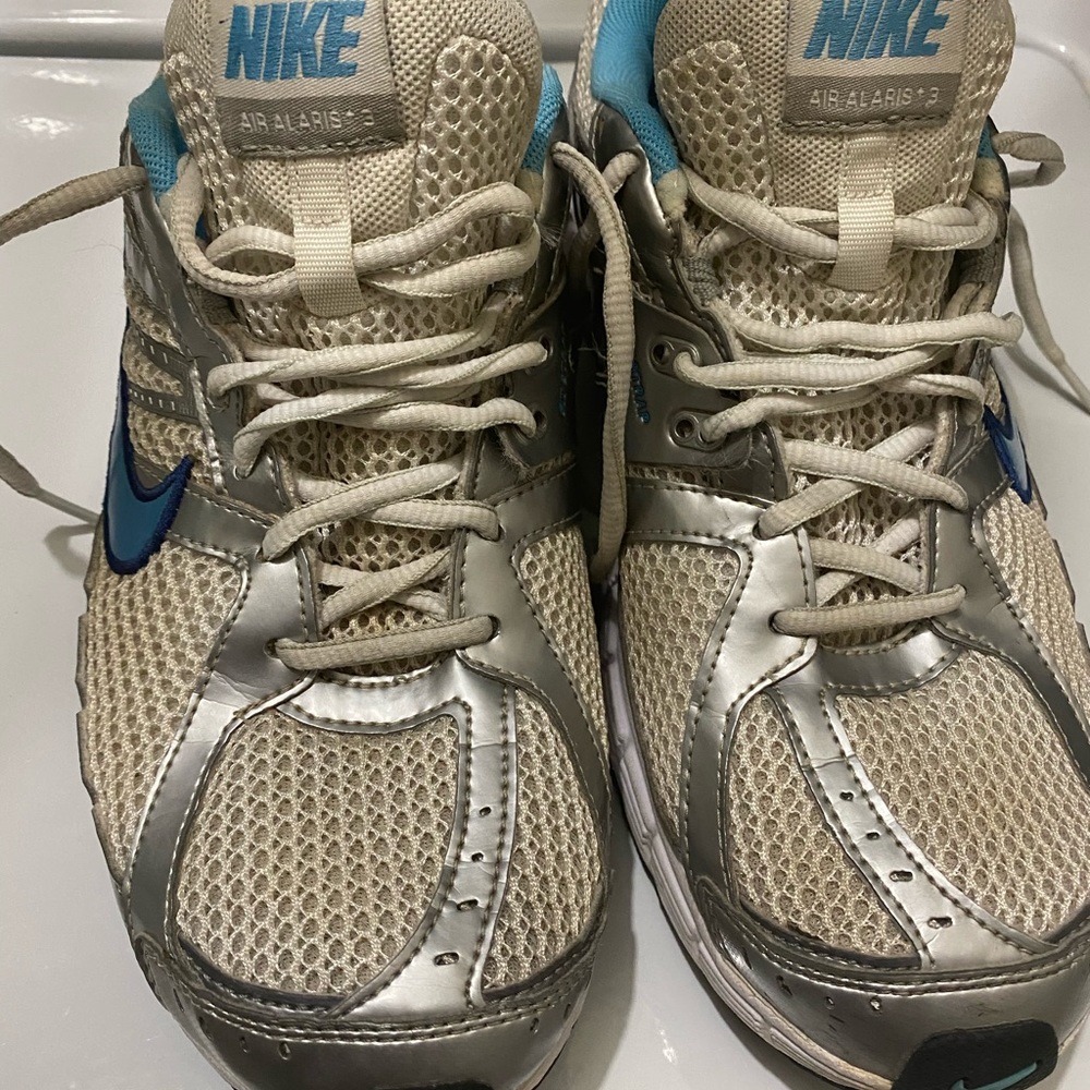 Women’s Nike air Alaris 3